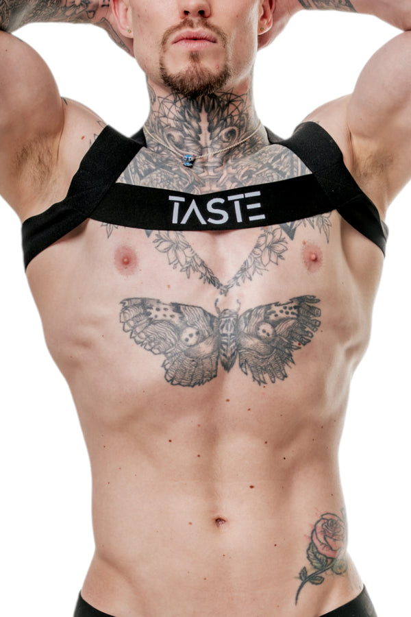 TASTE | Signature Harness Black