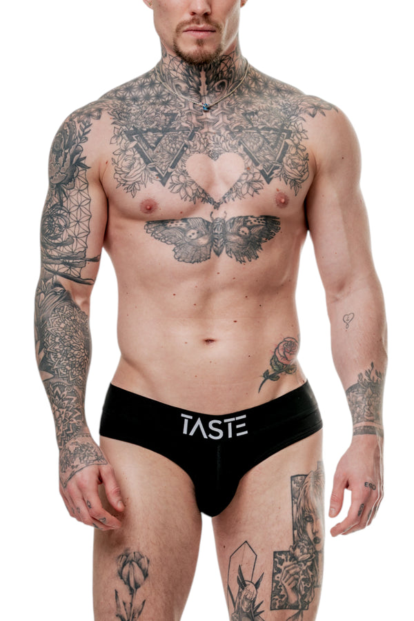 TASTE | Signature Brief Black on Black